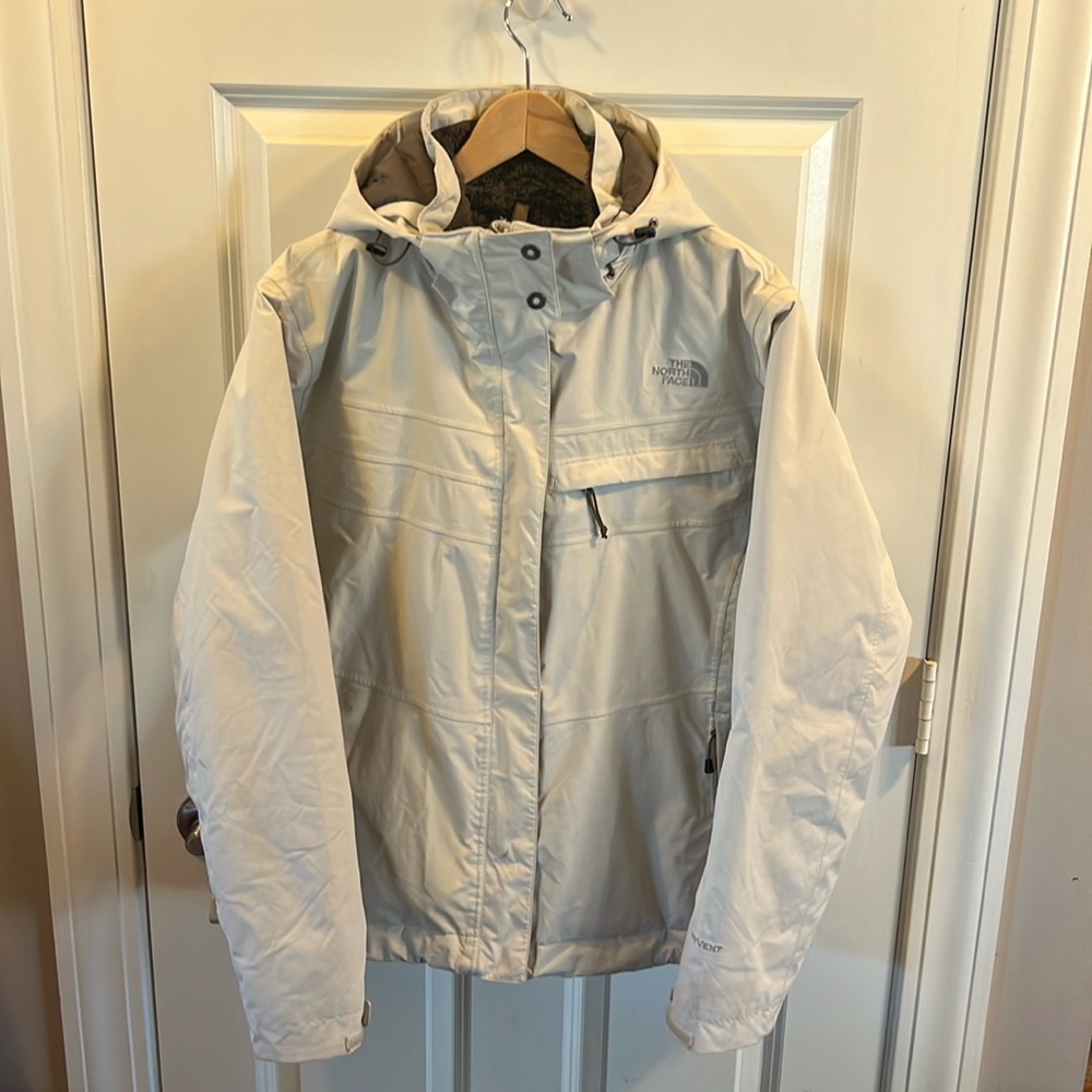 North Face HyVent Women’s Winter Jacket Size XL